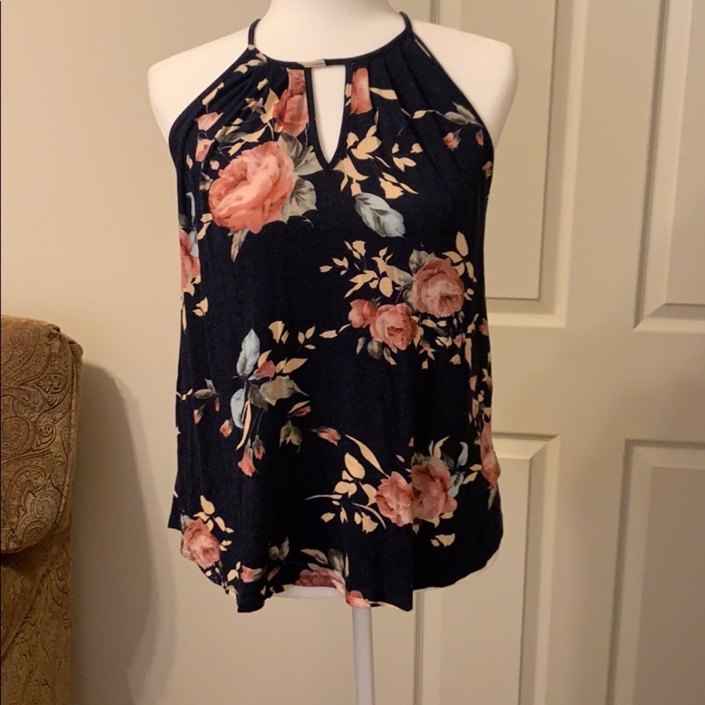 Francesca’s halter top size S